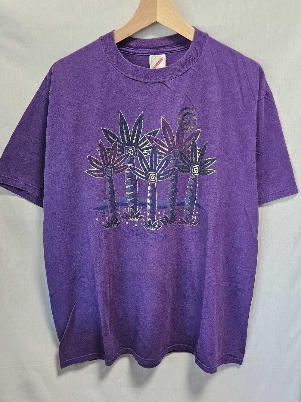 Vintage Naples, Fl Purple Graphic Palm Tree Tee - Jerzees Sz XL0